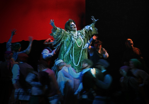 Sean Patrick Doyle in Fiddler on the Roof